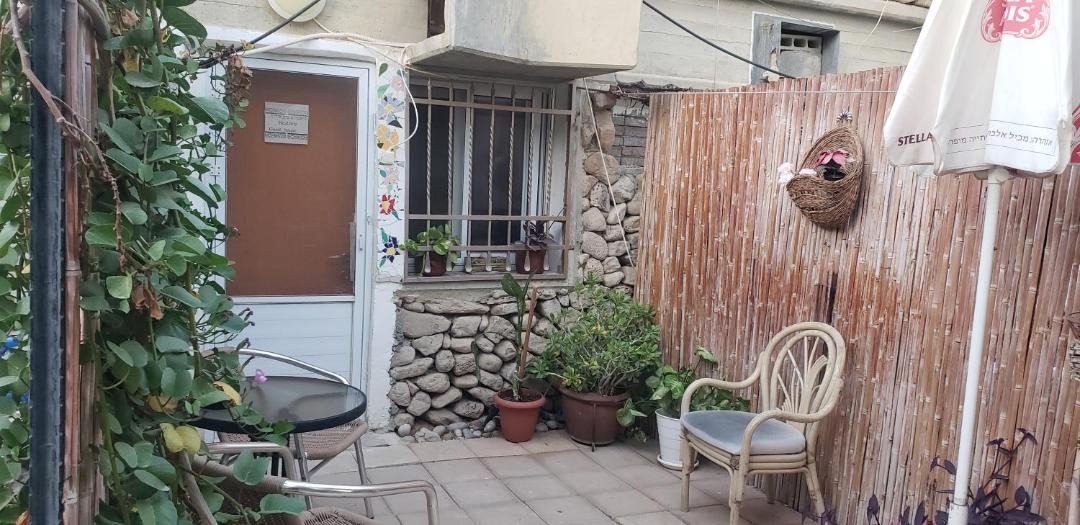 Photo of Others in Neve Zohar
