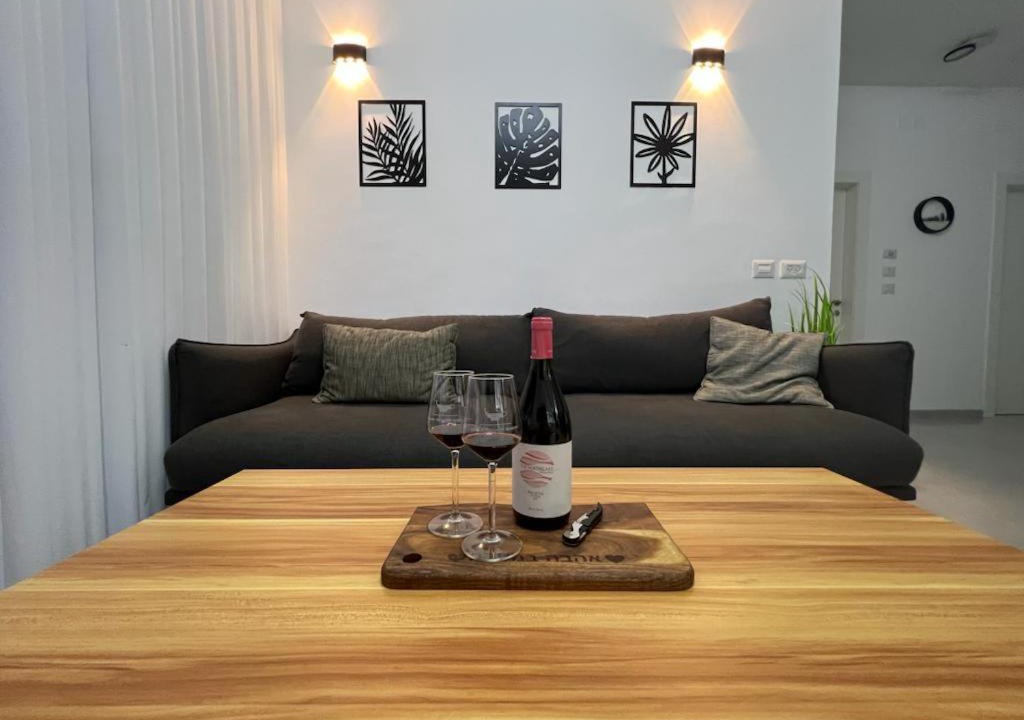 Photo of Livingroom in Ne'ot Golan