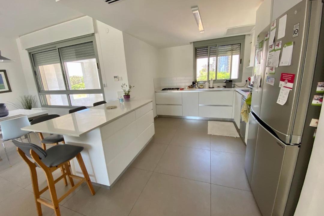 Photo of Kitchen in Herzliya