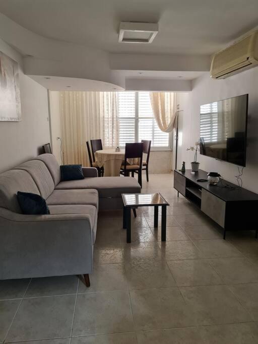 Photo of Livingroom in Nahariya