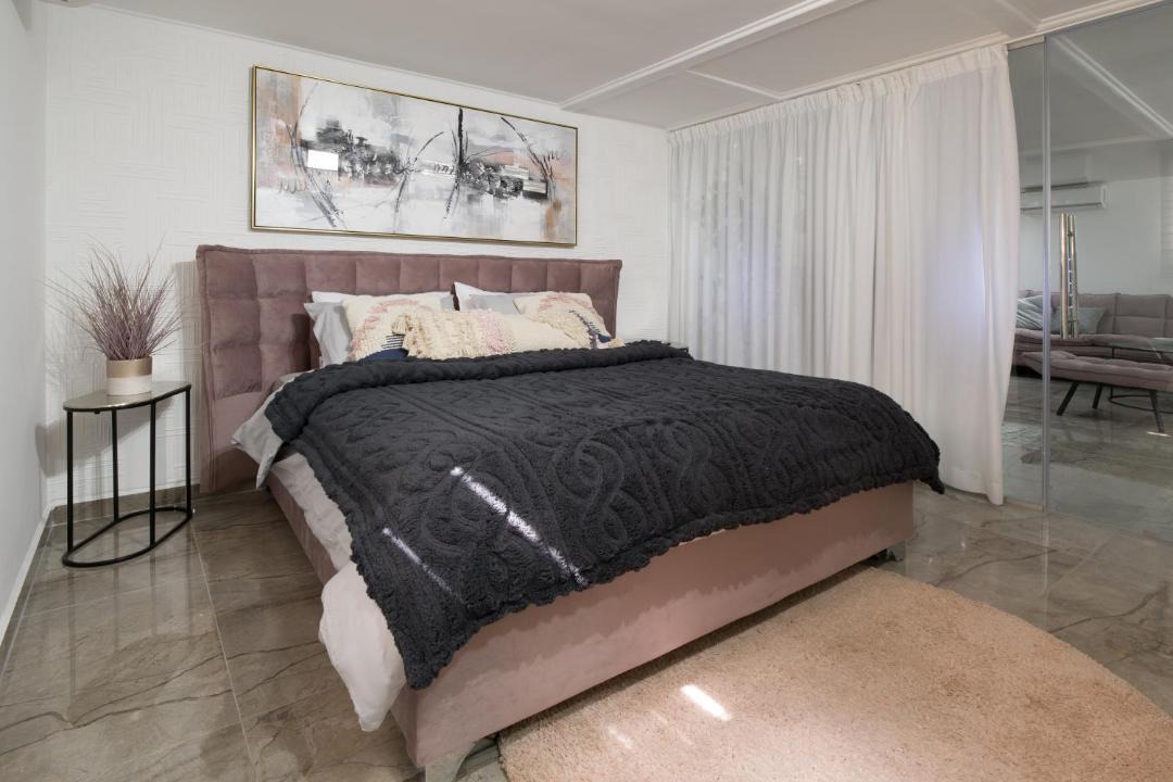 Photo of Bedroom in Haifa