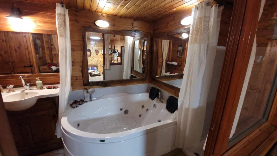 Photo of Bathroom in Mateh Asher