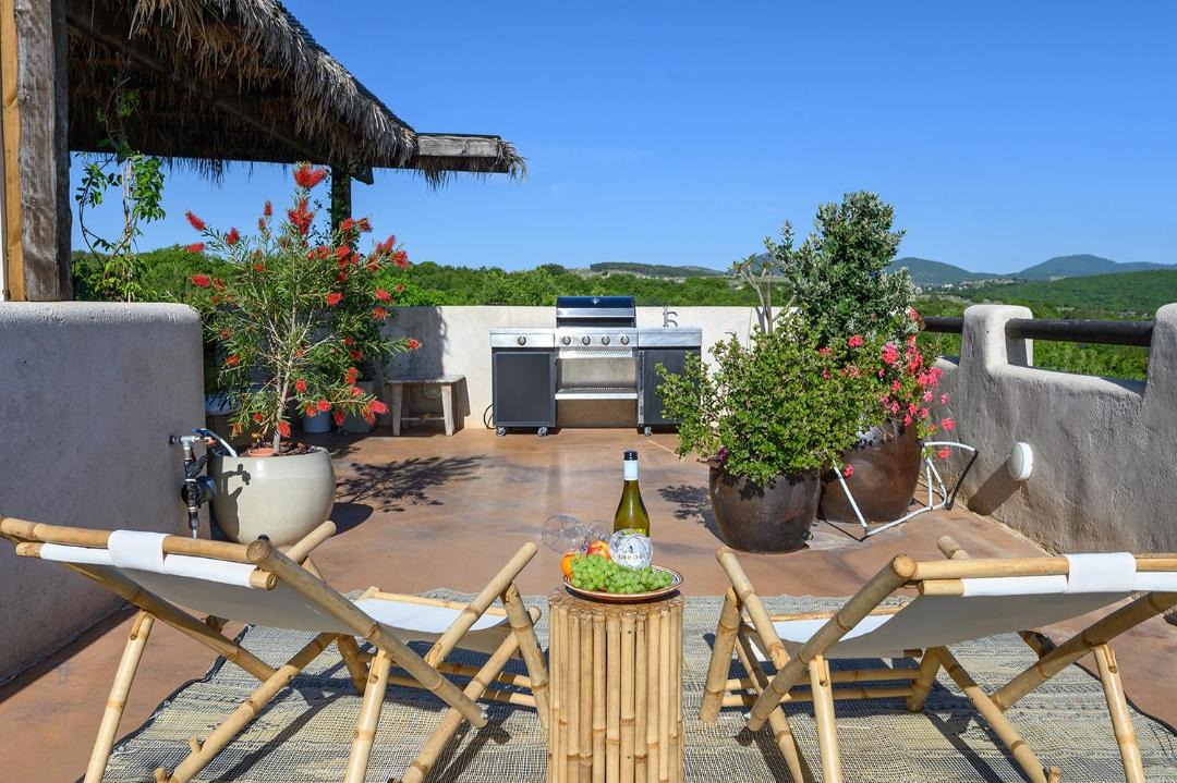 Photo of Patio Balcony in Abirim