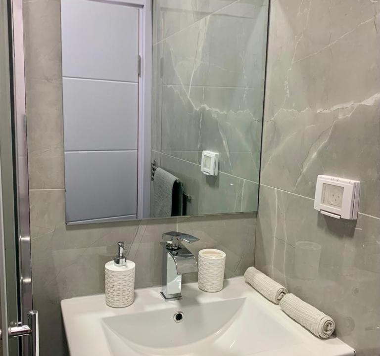 Photo of Bathroom in Bat Yam