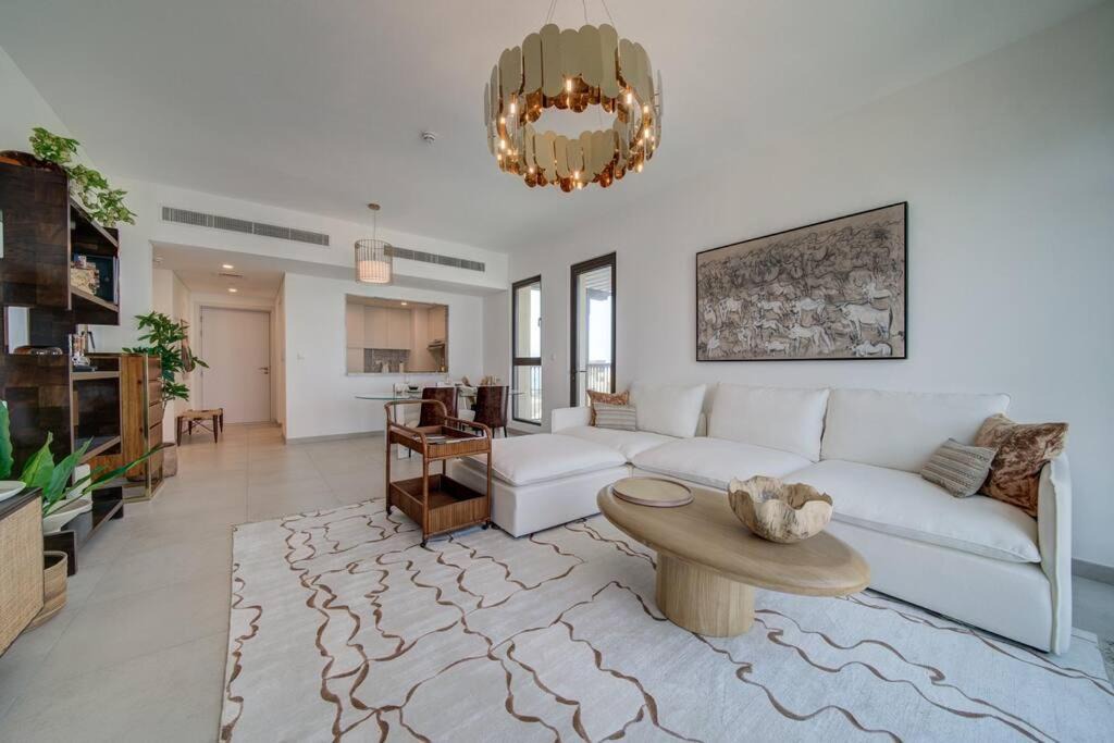 Photo of Livingroom in Umm Suqeim 3