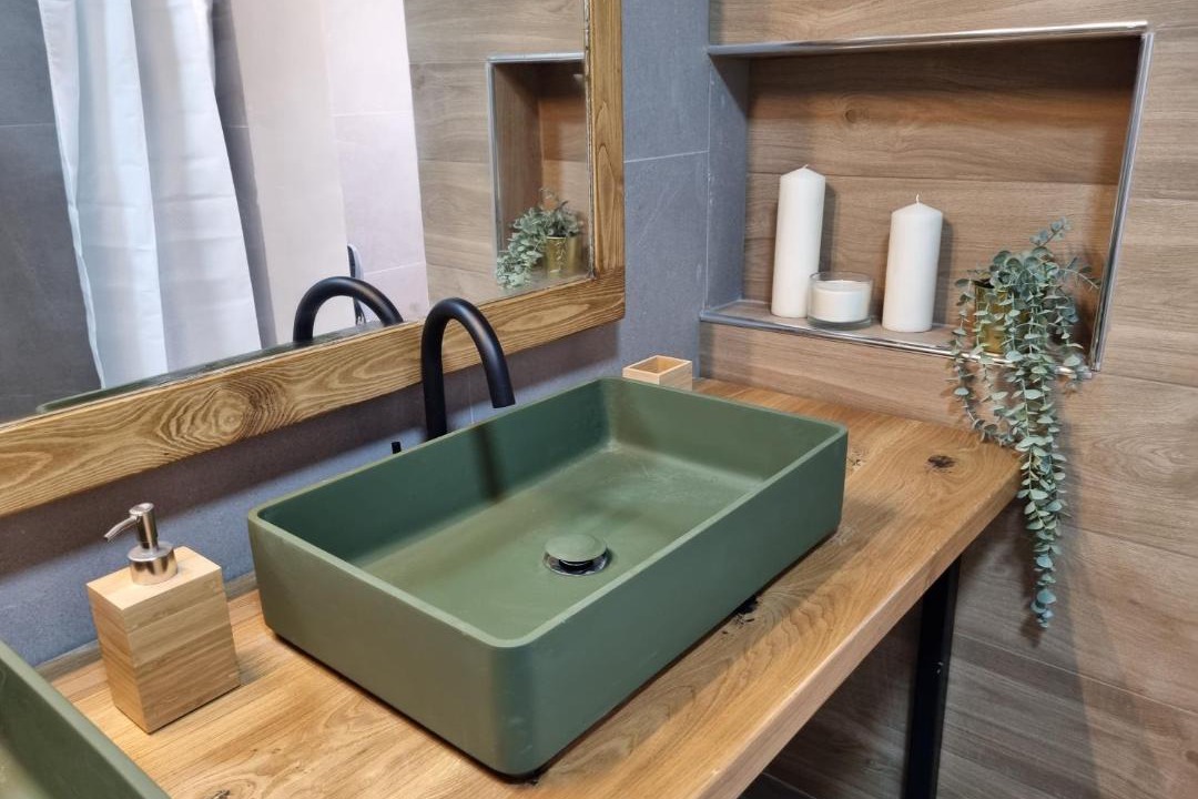 Photo of Bathroom in Emek Izrael