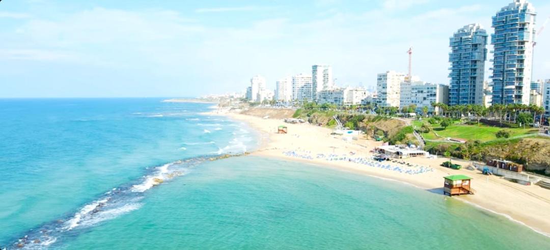 Photo of Others in Bat Yam