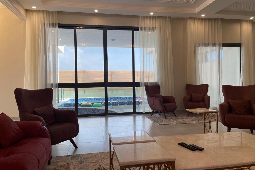 Photo of Livingroom in Taqah