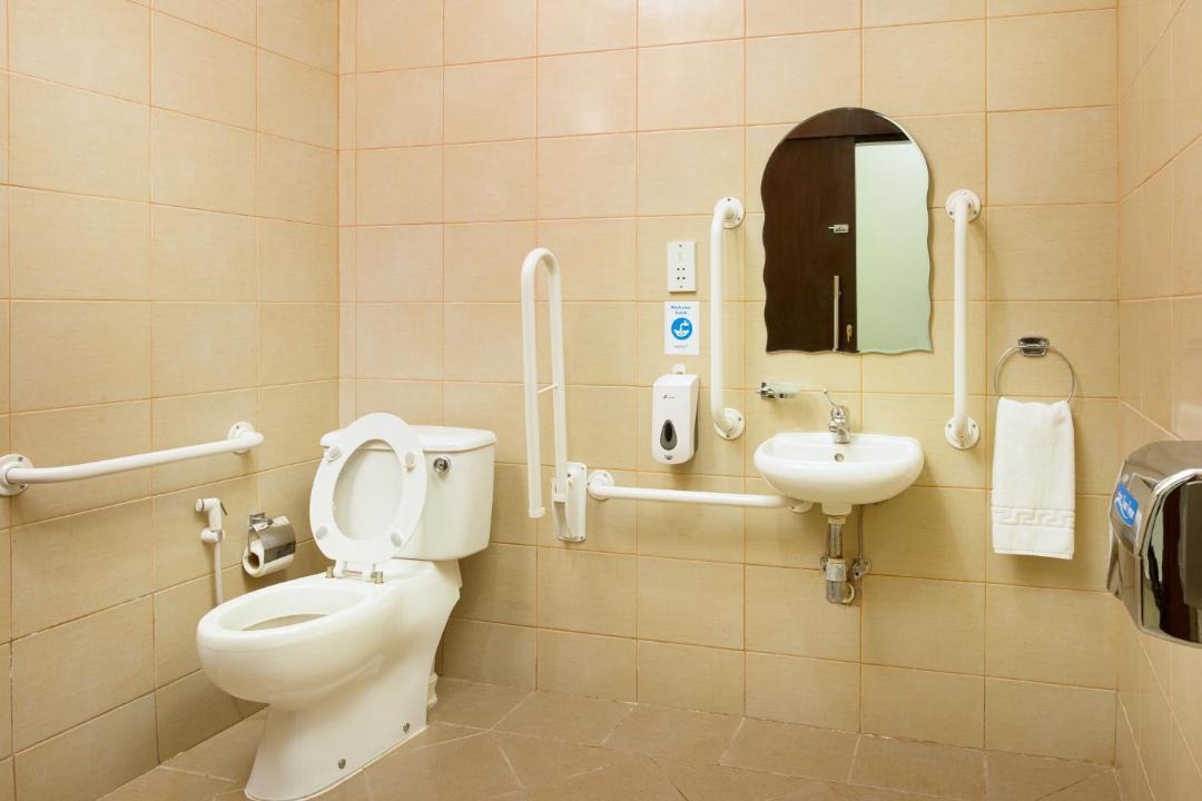 Photo of Bathroom in Duqm