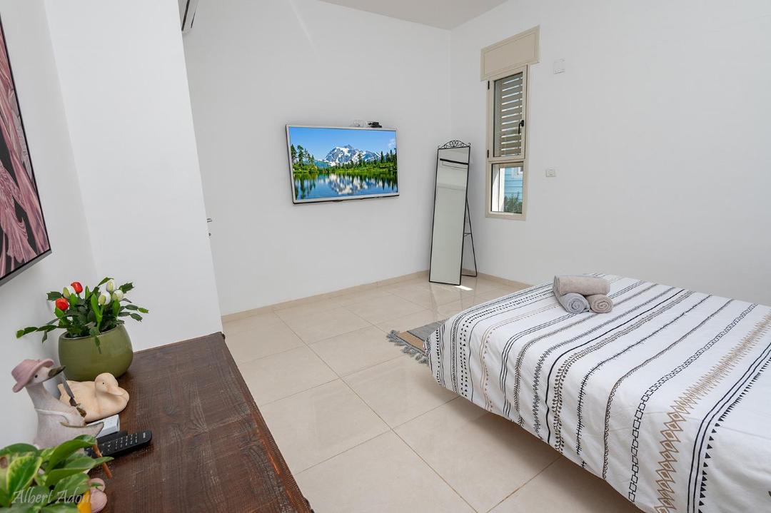 Photo of Bedroom in Ein Ya'akov