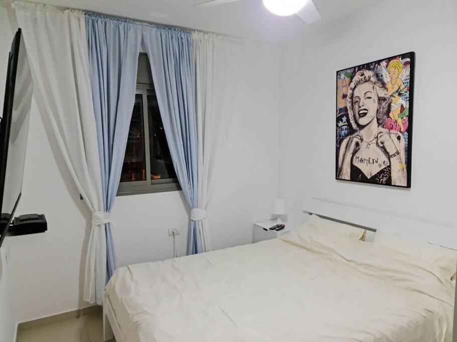 Photo of Bedroom in Petah Tikva