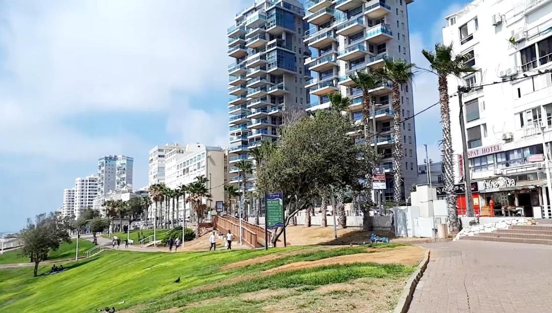 Photo of Others in Bat Yam