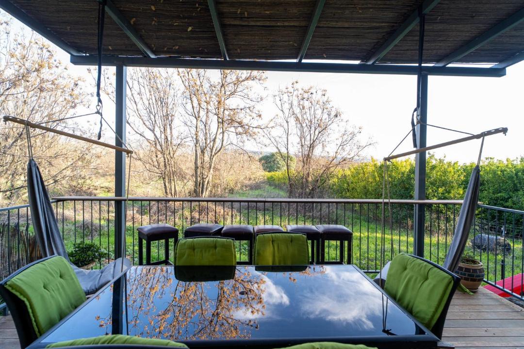 Photo of Patio Balcony in She'ar Yashuv