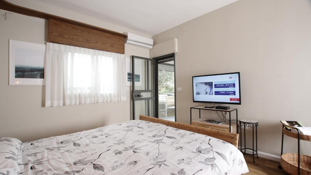 Photo of Bedroom in Zikhron Ya'aqov