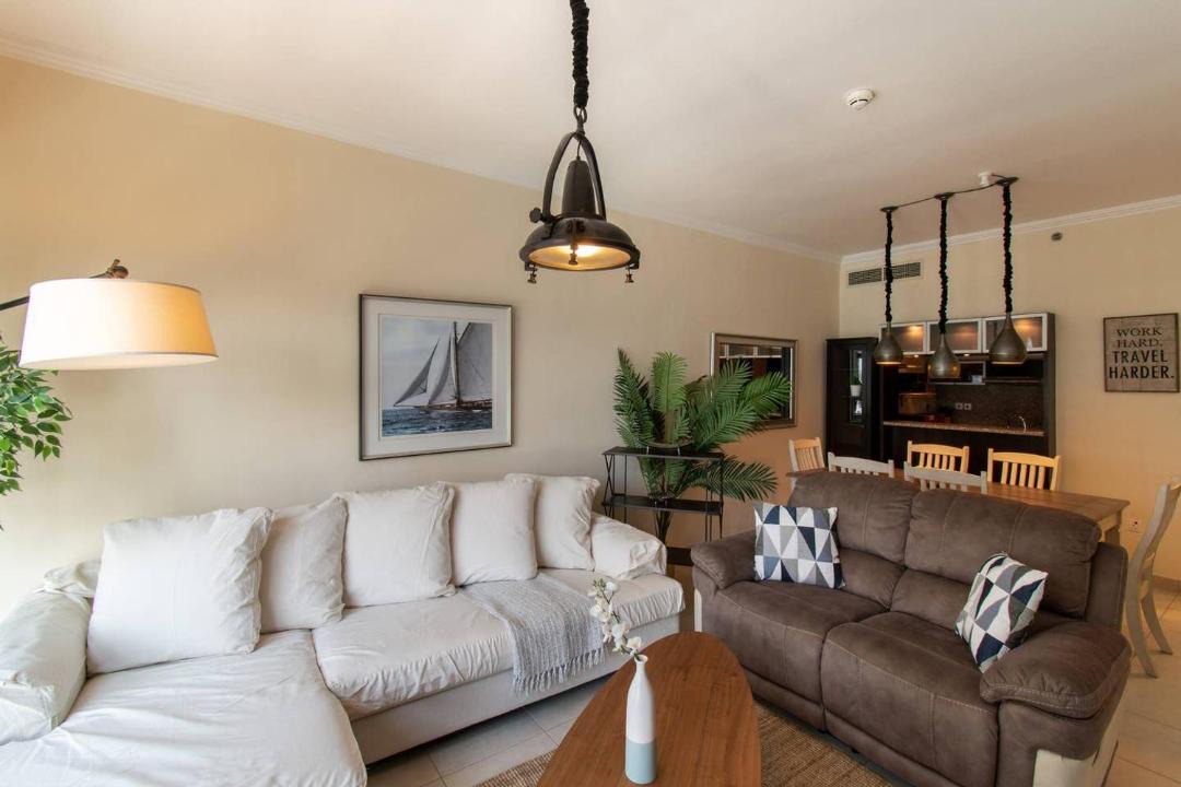 Photo of Livingroom in Al Sufouh 2