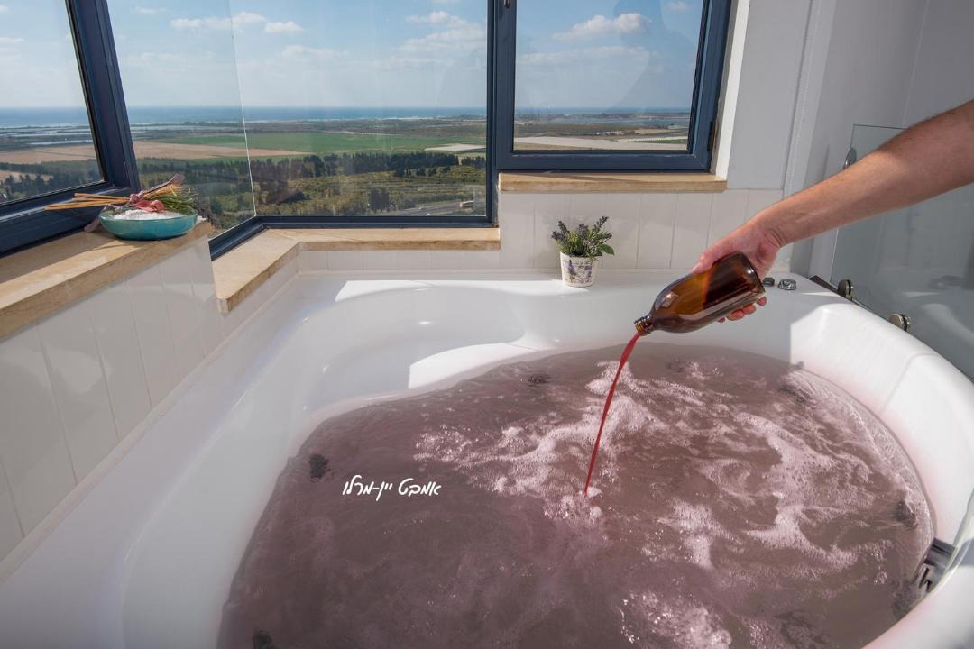 Photo of Bathroom in Zikhron Ya'aqov