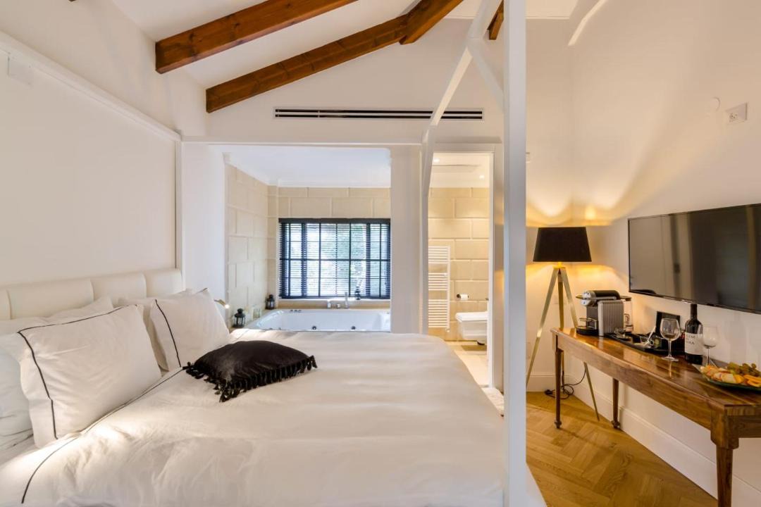 Photo of Bedroom in Safed
