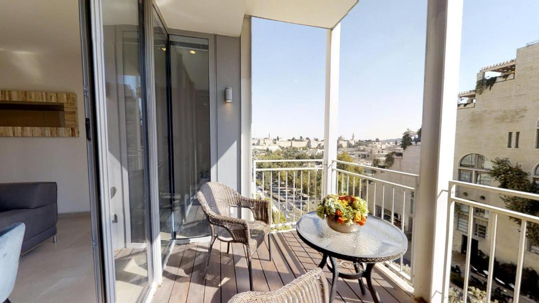 Photo of Patio Balcony in Mamilla