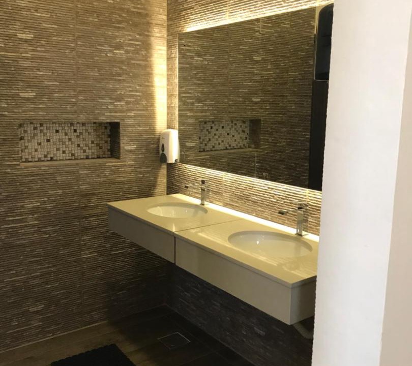Photo of Bathroom in Mirbat