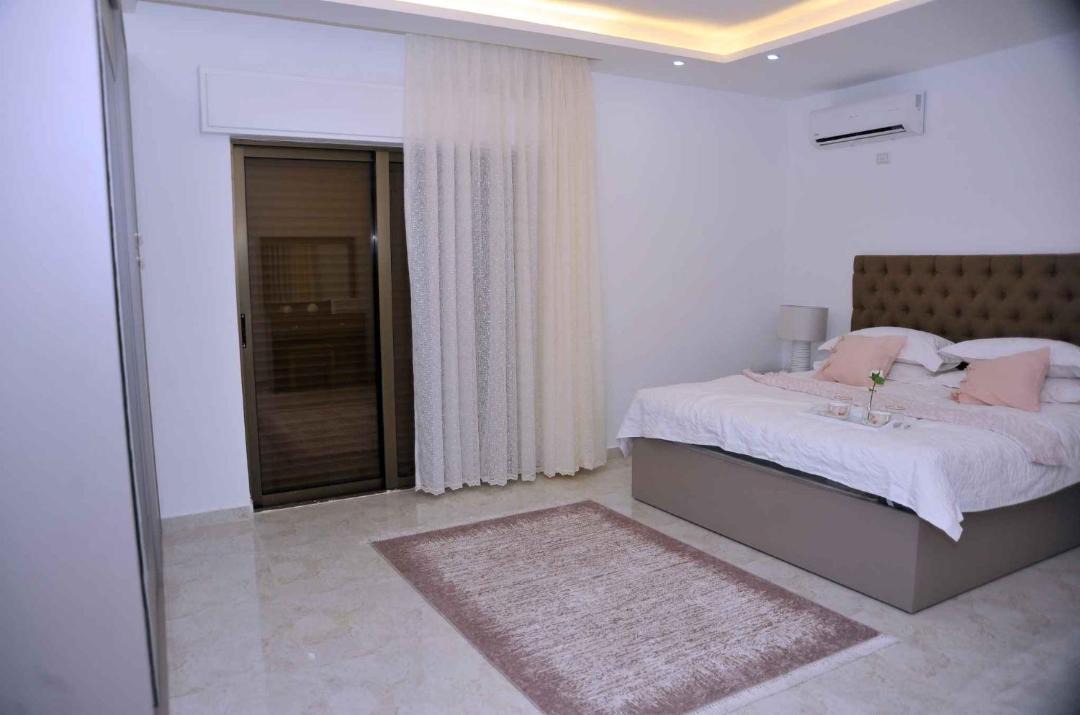 Photo of Bedroom in Jabal Al-Hussein