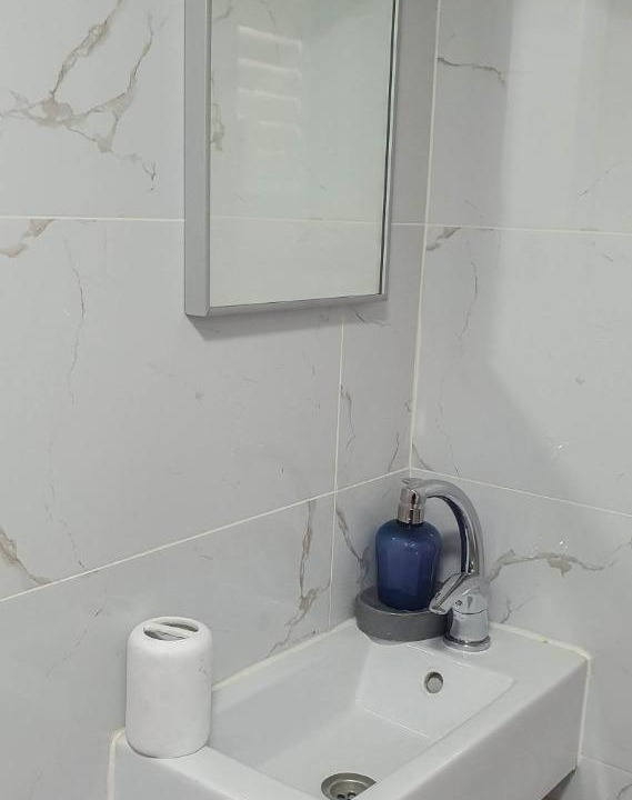 Photo of Bathroom in Florentin