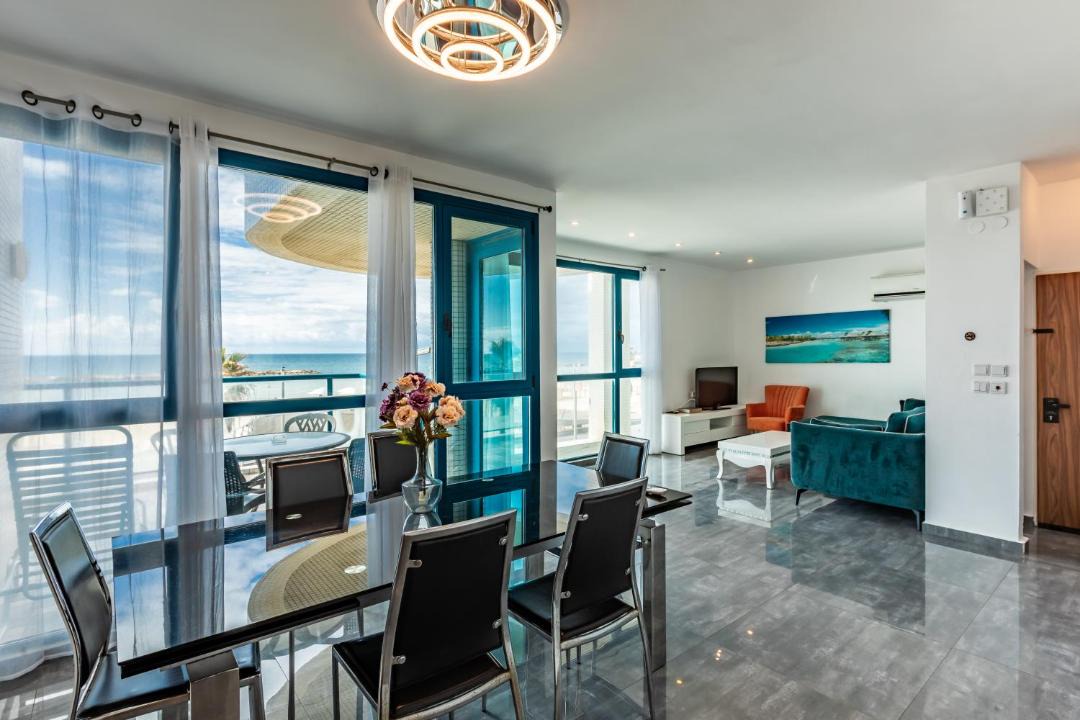 Photo of Livingroom in Kerem HaTeimanim
