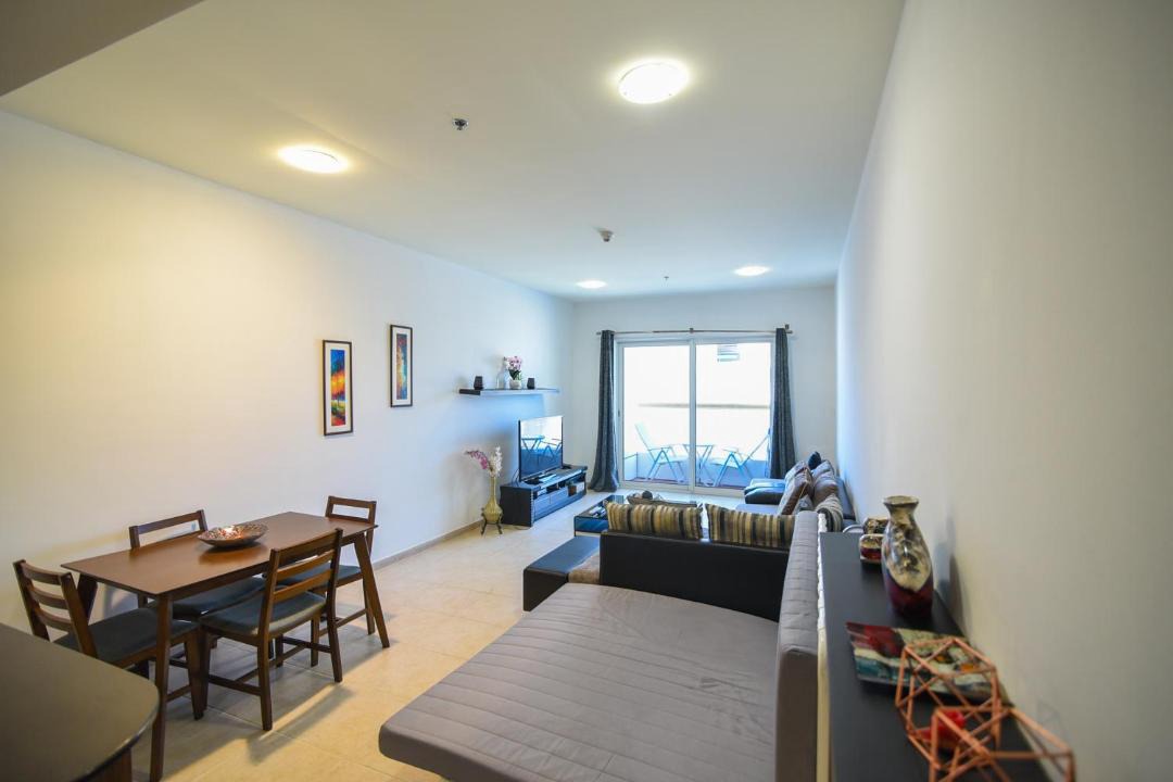 Photo of Livingroom in Al Sufouh 2