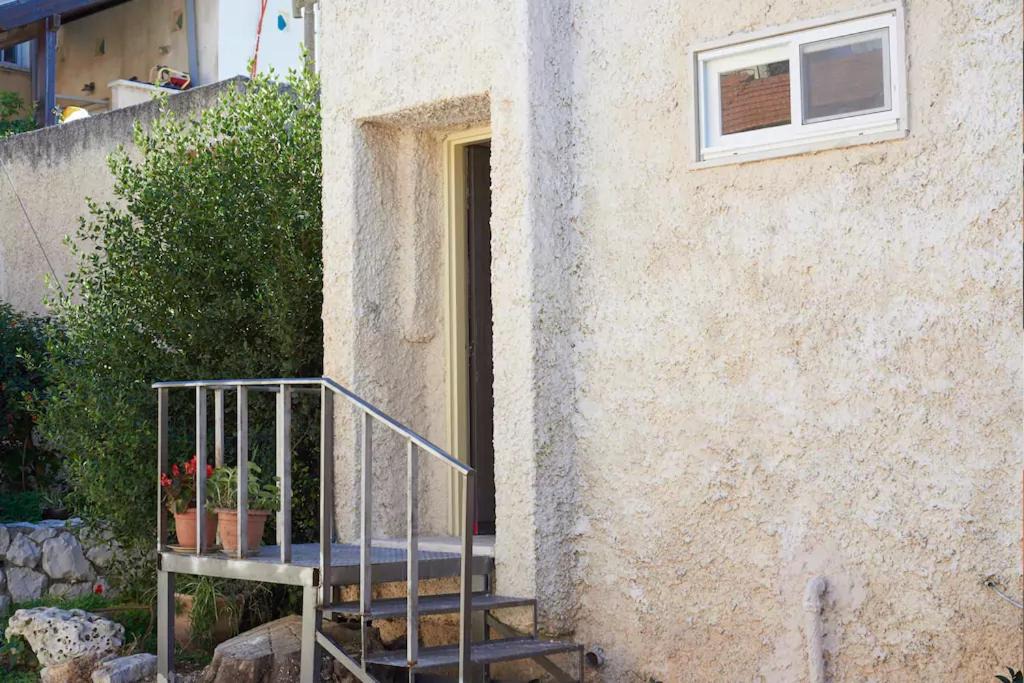 Photo of Others in Neve Ilan