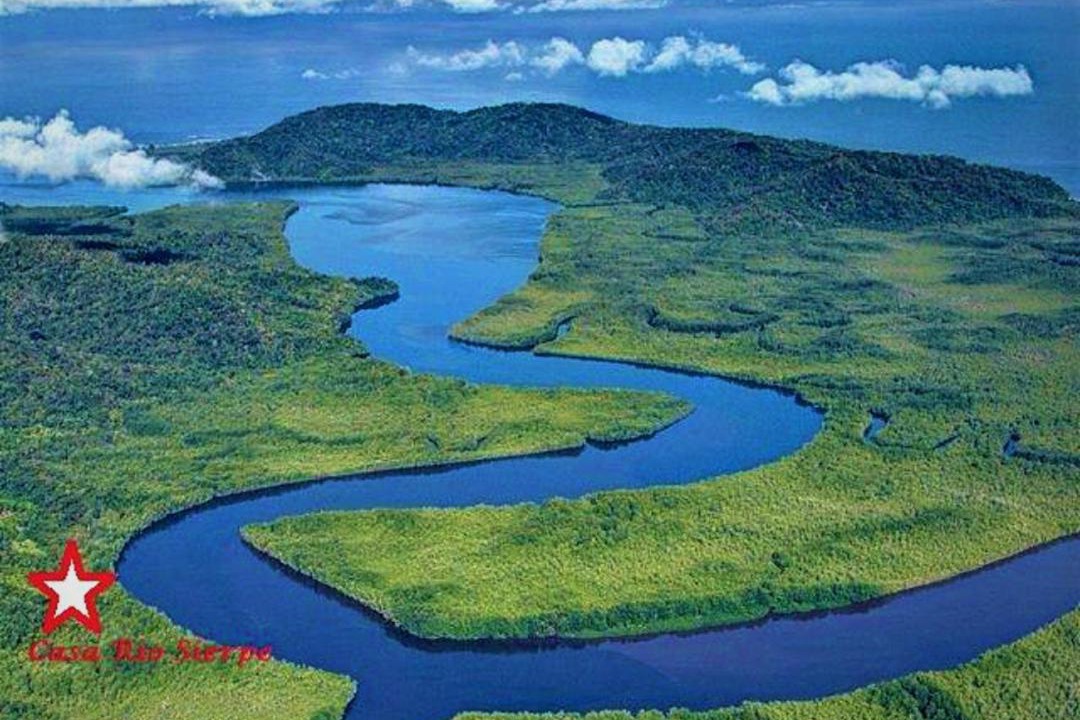 Photo of Human In Picture in Sierpe