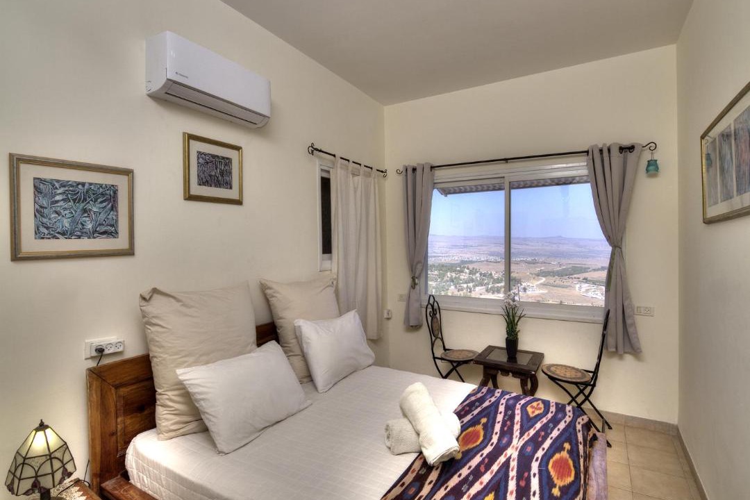 Photo of Bedroom in Nof Kinneret