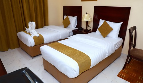 Standard Twin Room