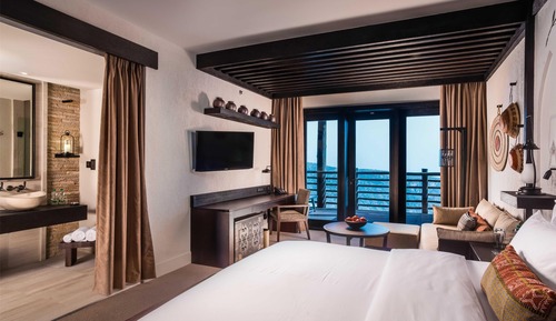 Room, 1 King Bed (Horizon View)
