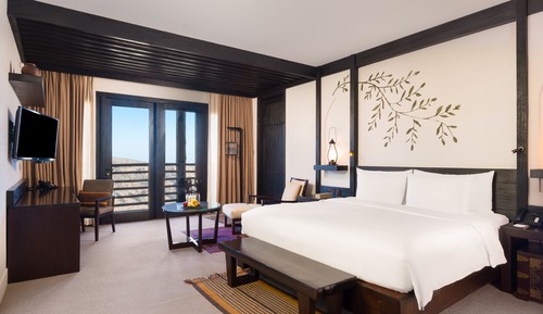 Room, Terrace (Jabal)