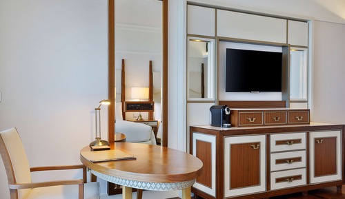 Suite, Multiple Beds