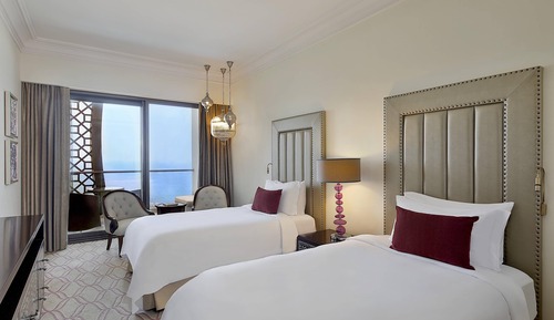 Deluxe Room, 2 Twin Beds, Smoking, Sea View (Balcony)