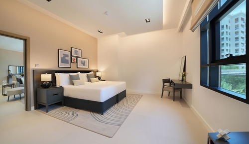 Luxury Two Bedroom Apartment with Balcony