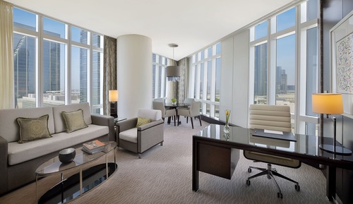 Premier Suite (Manor Club Premier Suite-Skyline View)