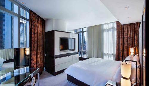 Deluxe Suite (Manor Club Deluxe Suite -Skyline View)