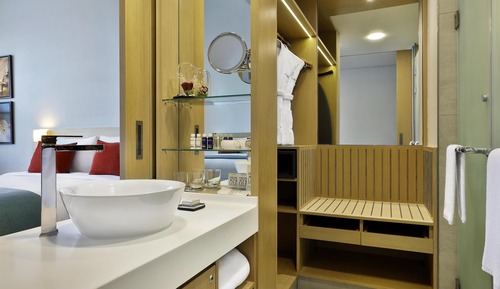 Executive Room