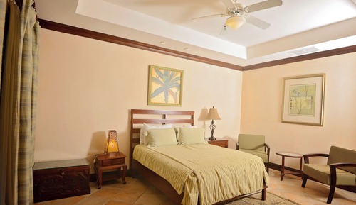 Superior Condo, Ocean View