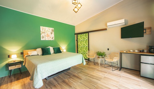 Villa Jade