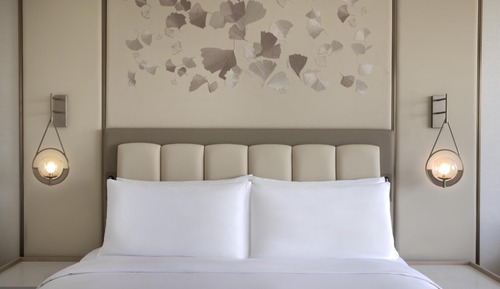Deluxe Room, 1 King Bed