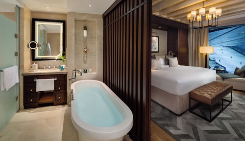Duplex Aspen Ski Chalet - Access to Snow Park in Ski Dubai for 2, Private Butler, Lounge Access