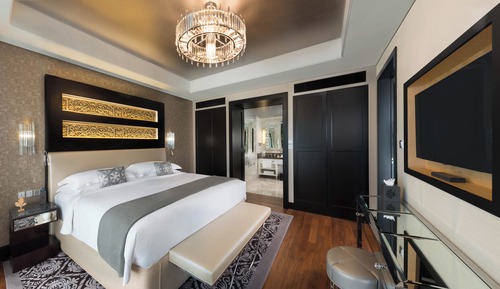 3 Bedroom Family Suite - Lounge Access including Afternoon Tea, Evening Cocktail Hours