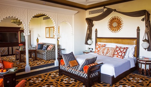 Club Room (Arabian, Family)