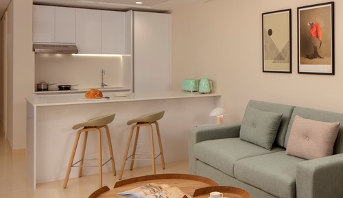 Studio Suite, Kitchen