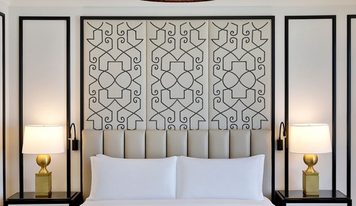 Deluxe Room, 1 King Bed