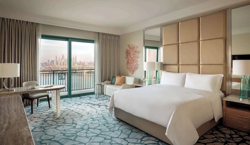 Palm King Room