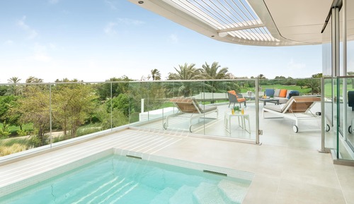 One Bedroom Private Pool Suite with Access to Lounge & 3 Pools
