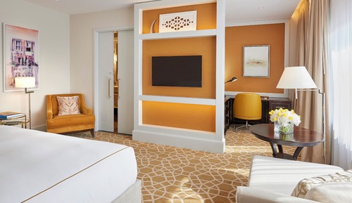 Deluxe Room, 2 Queen Beds, Smoking